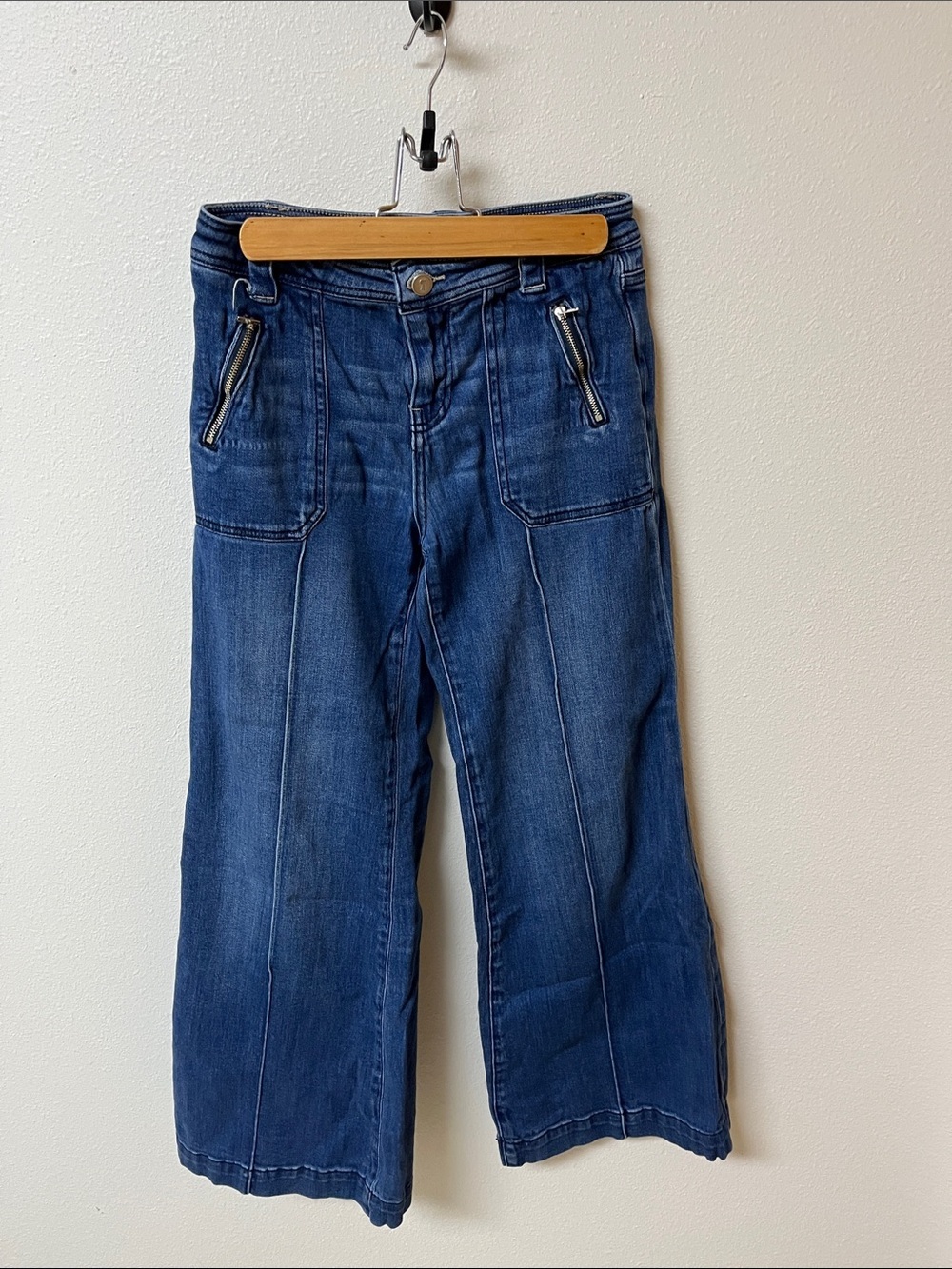 Pilcro Women's Dark Blue Wide-Leg Jeans with Front Zip Pockets women’s 26 Petite